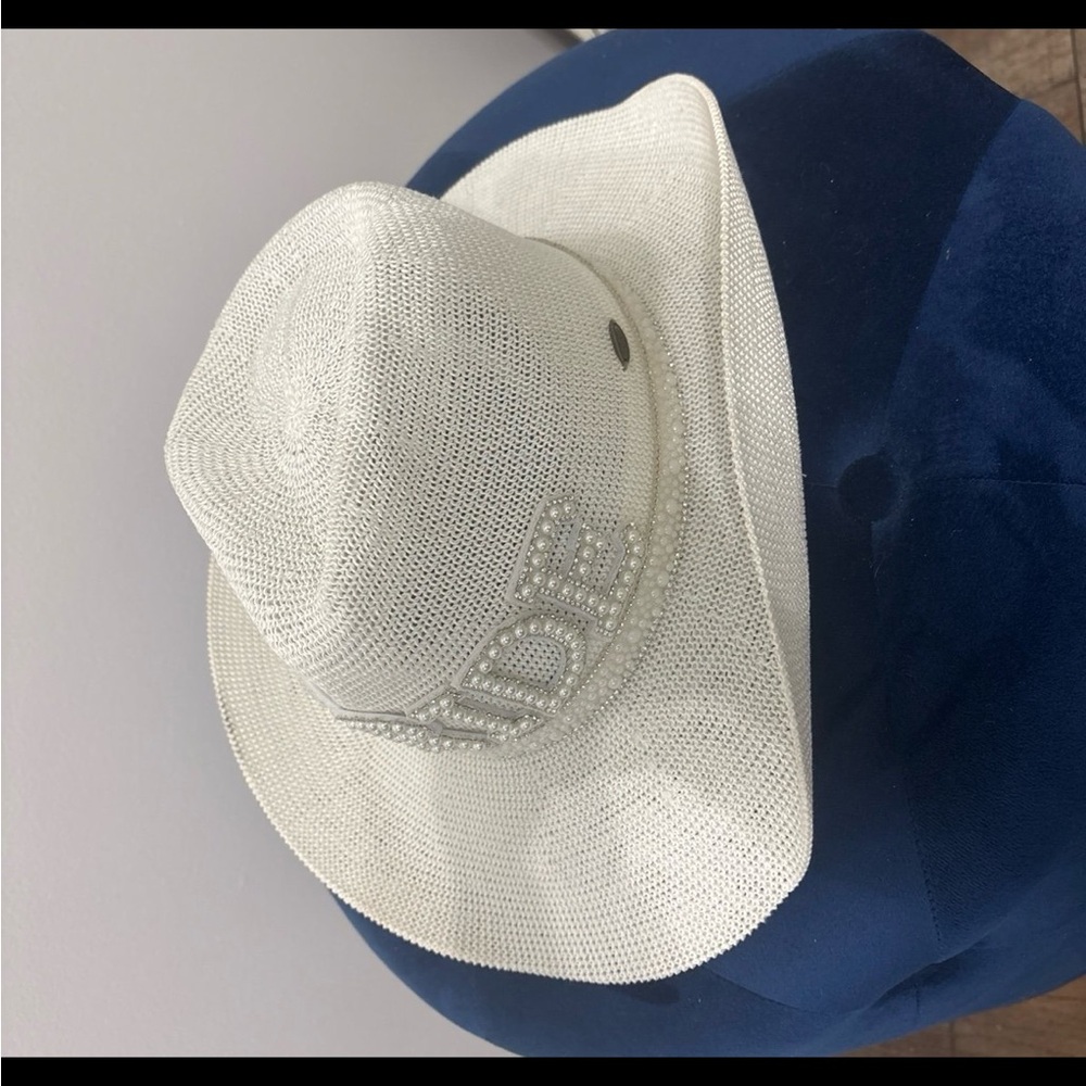 White Bride Cowboy Hat - Picture 2 of 4